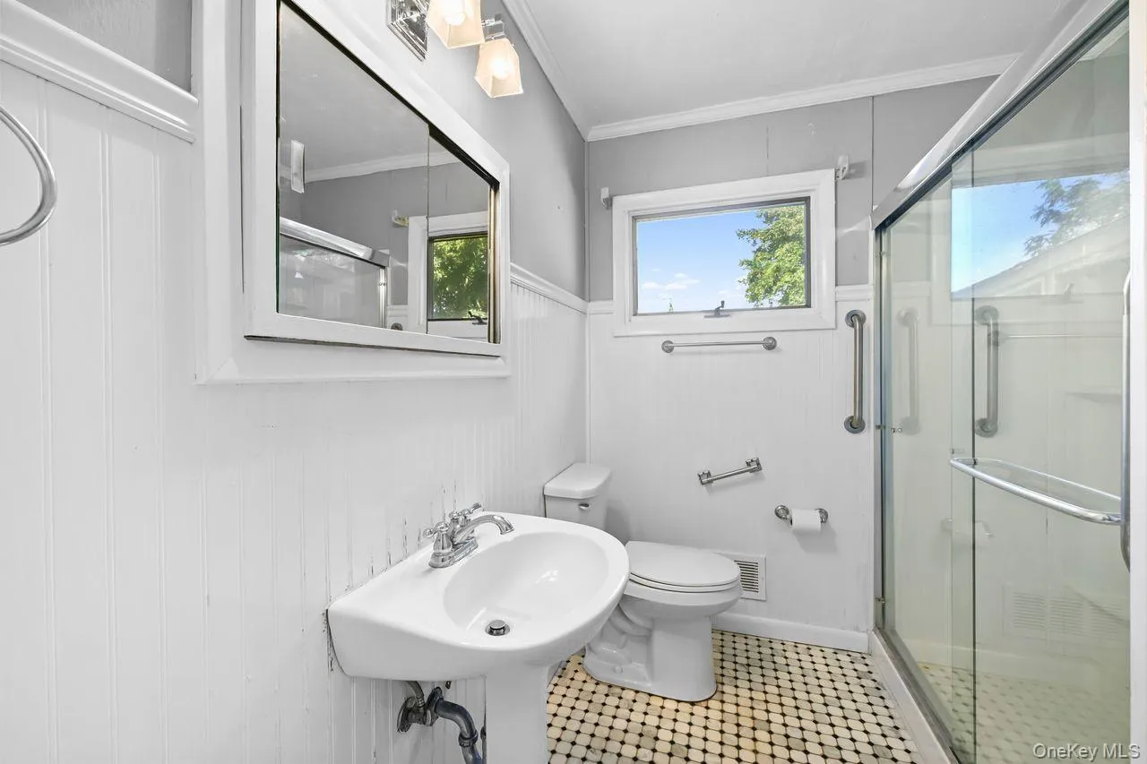 21 Allan Road, Southeast, NY, 3 Bedrooms Bedrooms, 7 Rooms Rooms,2 BathroomsBathrooms,Residential,For Rent,Allan,0,1050325 21 Allan Road, Southeast, NY, 3 Bedrooms Bedrooms, 7 Rooms Rooms,2 BathroomsBathrooms,Residential,For Rent,Allan,0,1050325