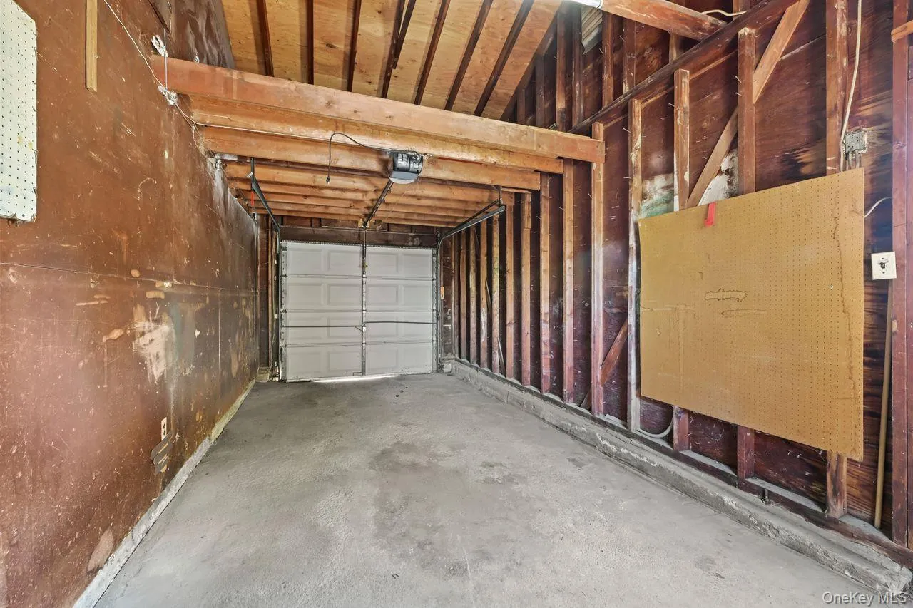 21 Allan Road, Southeast, NY, 3 Bedrooms Bedrooms, 7 Rooms Rooms,2 BathroomsBathrooms,Residential,For Rent,Allan,0,1050325 21 Allan Road, Southeast, NY, 3 Bedrooms Bedrooms, 7 Rooms Rooms,2 BathroomsBathrooms,Residential,For Rent,Allan,0,1050325