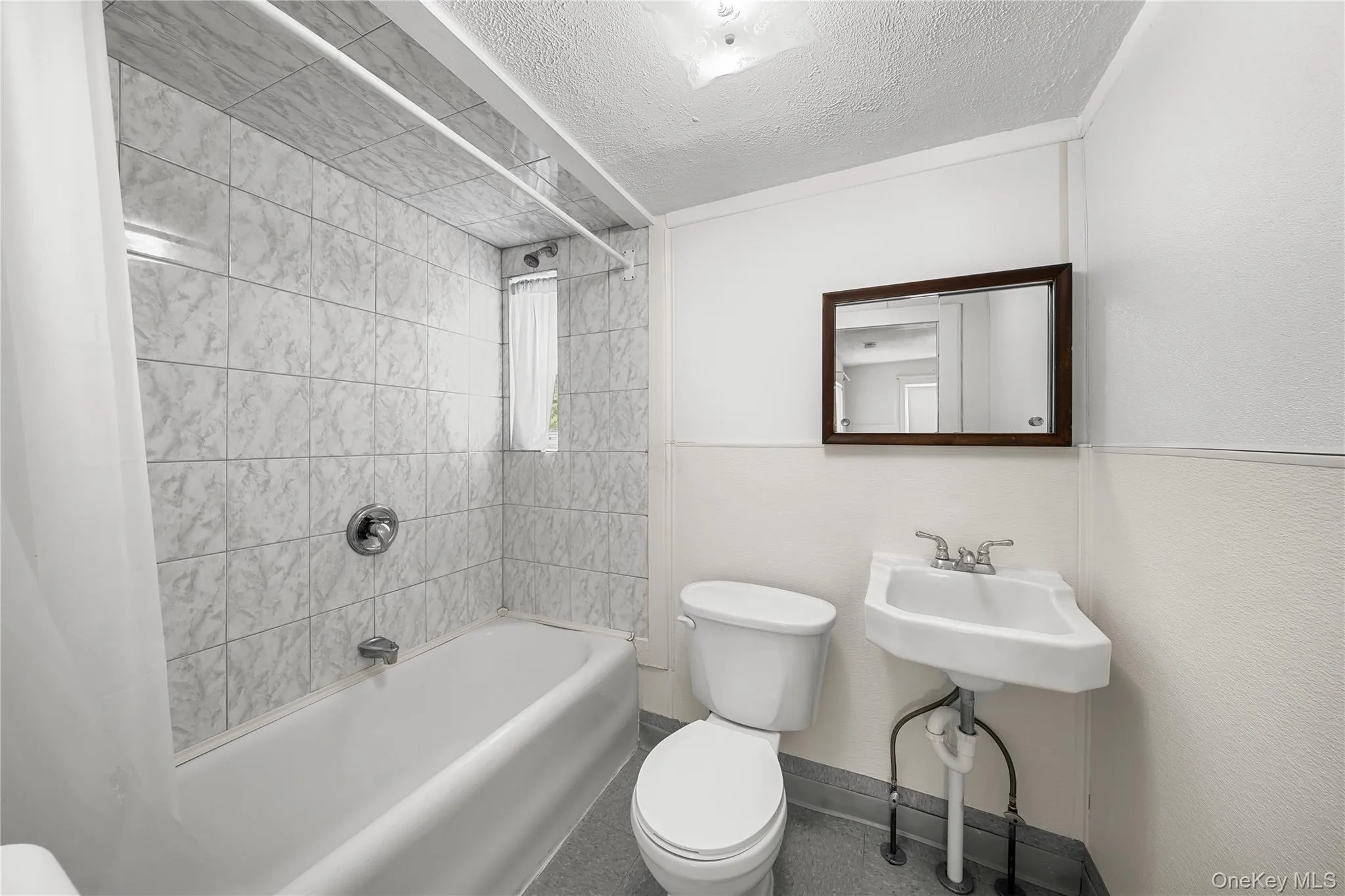 120 Ocean Avenue, Brookhaven, NY, 4 Bedrooms Bedrooms, 12 Rooms Rooms,4 BathroomsBathrooms,Residential,For Rent,Ocean,0,1050326 120 Ocean Avenue, Brookhaven, NY, 4 Bedrooms Bedrooms, 12 Rooms Rooms,4 BathroomsBathrooms,Residential,For Rent,Ocean,0,1050326