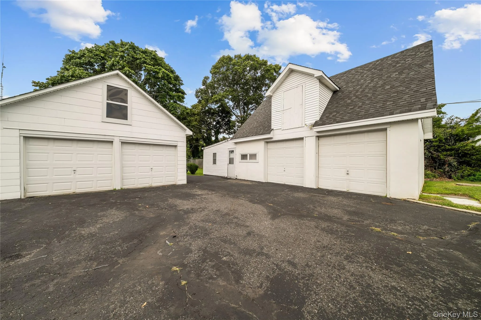 120 Ocean Avenue, Brookhaven, NY, 4 Bedrooms Bedrooms, 12 Rooms Rooms,4 BathroomsBathrooms,Residential,For Rent,Ocean,0,1050326 120 Ocean Avenue, Brookhaven, NY, 4 Bedrooms Bedrooms, 12 Rooms Rooms,4 BathroomsBathrooms,Residential,For Rent,Ocean,0,1050326
