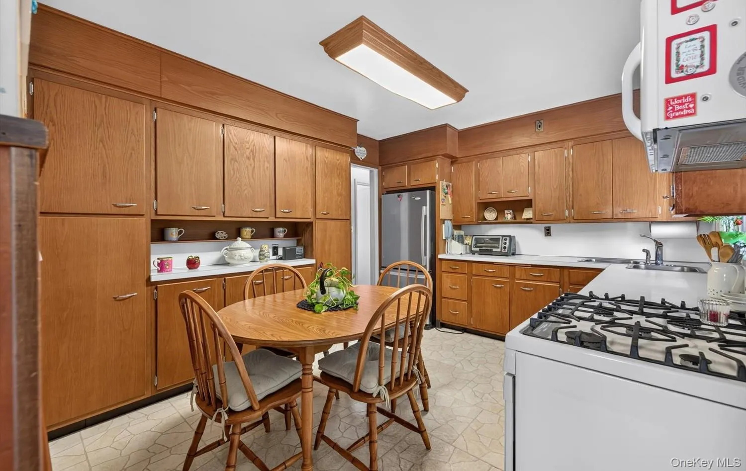 31 Francis Terrace, Glen Cove, NY, 3 Bedrooms Bedrooms, 6 Rooms Rooms,1 BathroomBathrooms,Residential,For Rent,Francis,0,1050332 31 Francis Terrace, Glen Cove, NY, 3 Bedrooms Bedrooms, 6 Rooms Rooms,1 BathroomBathrooms,Residential,For Rent,Francis,0,1050332