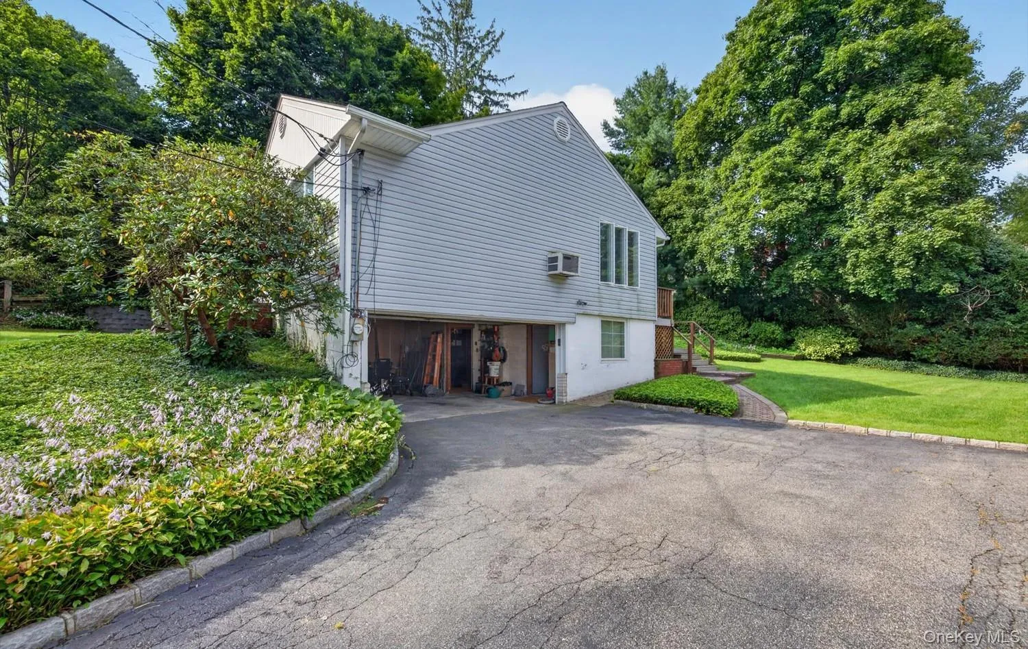 31 Francis Terrace, Glen Cove, NY, 3 Bedrooms Bedrooms, 6 Rooms Rooms,1 BathroomBathrooms,Residential,For Rent,Francis,0,1050332 31 Francis Terrace, Glen Cove, NY, 3 Bedrooms Bedrooms, 6 Rooms Rooms,1 BathroomBathrooms,Residential,For Rent,Francis,0,1050332