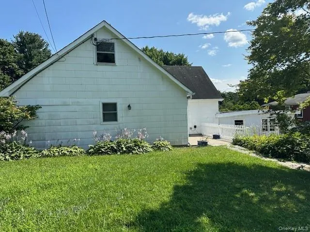 49 Hickory Drive, Southeast, NY, 1 Bedroom Bedrooms, 5 Rooms Rooms,1 BathroomBathrooms,Residential,For Rent,Hickory,0,1050333 49 Hickory Drive, Southeast, NY, 1 Bedroom Bedrooms, 5 Rooms Rooms,1 BathroomBathrooms,Residential,For Rent,Hickory,0,1050333
