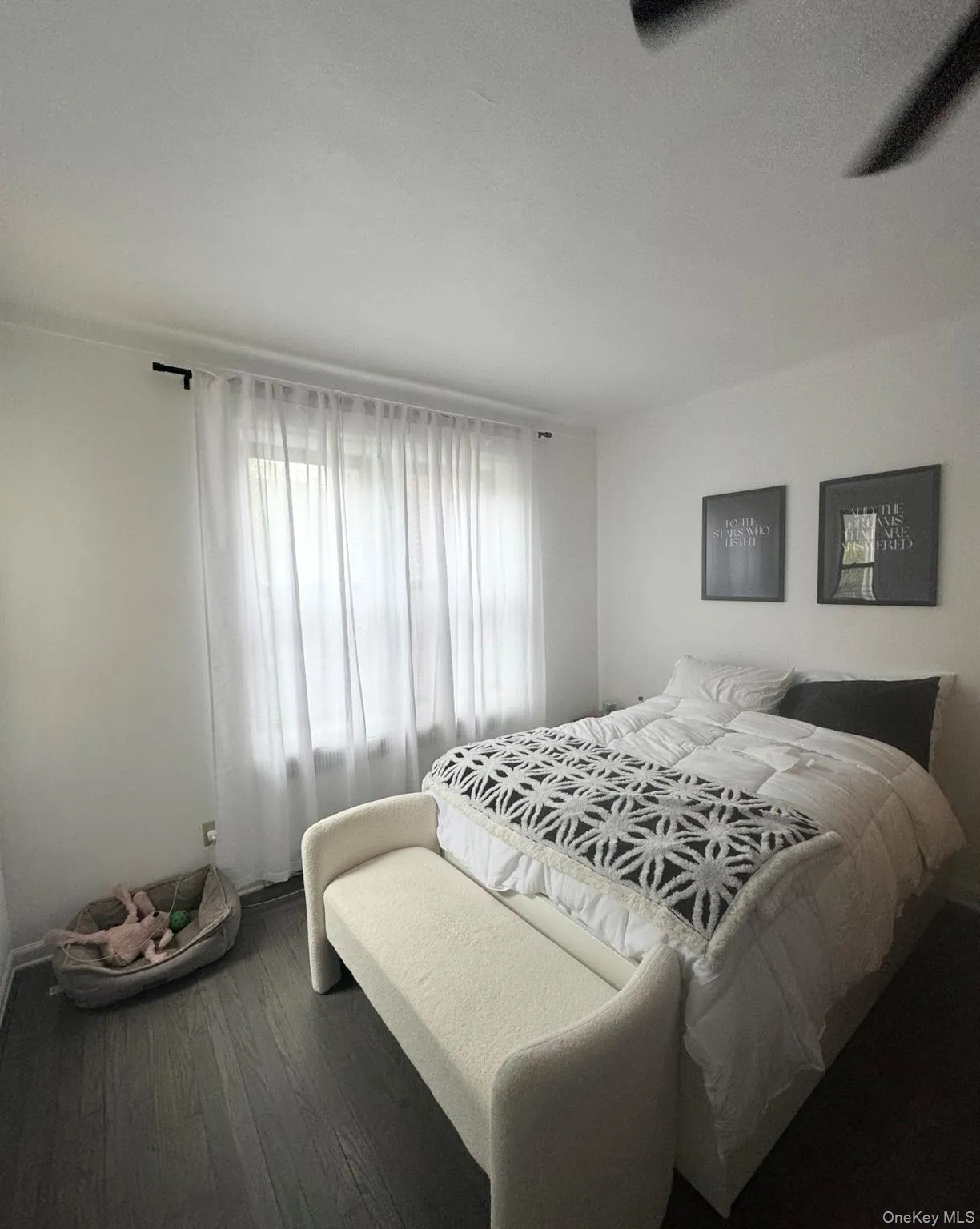 17040 Highland Avenue, New York, NY, 3 Rooms Rooms,1 BathroomBathrooms,Residential,For Rent,Highland,0,1050334 17040 Highland Avenue, New York, NY, 3 Rooms Rooms,1 BathroomBathrooms,Residential,For Rent,Highland,0,1050334