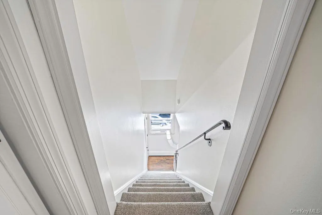 41 Saltaire Road, Babylon, NY, 4 Bedrooms Bedrooms, 7 Rooms Rooms,2 BathroomsBathrooms,Residential,For Rent,Saltaire,0,1050339 41 Saltaire Road, Babylon, NY, 4 Bedrooms Bedrooms, 7 Rooms Rooms,2 BathroomsBathrooms,Residential,For Rent,Saltaire,0,1050339