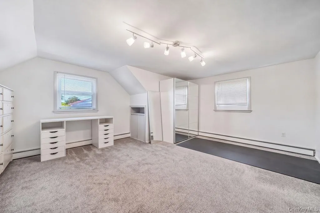 41 Saltaire Road, Babylon, NY, 4 Bedrooms Bedrooms, 7 Rooms Rooms,2 BathroomsBathrooms,Residential,For Rent,Saltaire,0,1050339 41 Saltaire Road, Babylon, NY, 4 Bedrooms Bedrooms, 7 Rooms Rooms,2 BathroomsBathrooms,Residential,For Rent,Saltaire,0,1050339