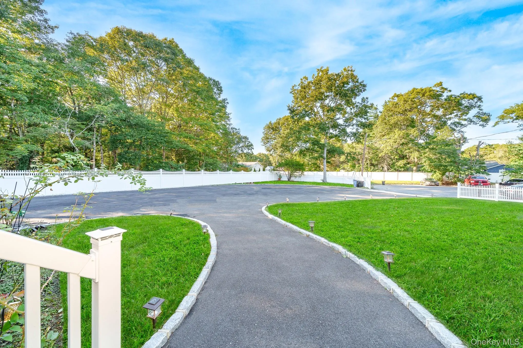 20 Danbury Avenue, Brookhaven, NY, 3 Bedrooms Bedrooms, 8 Rooms Rooms,2 BathroomsBathrooms,Residential,For Rent,Danbury,0,1050340 20 Danbury Avenue, Brookhaven, NY, 3 Bedrooms Bedrooms, 8 Rooms Rooms,2 BathroomsBathrooms,Residential,For Rent,Danbury,0,1050340