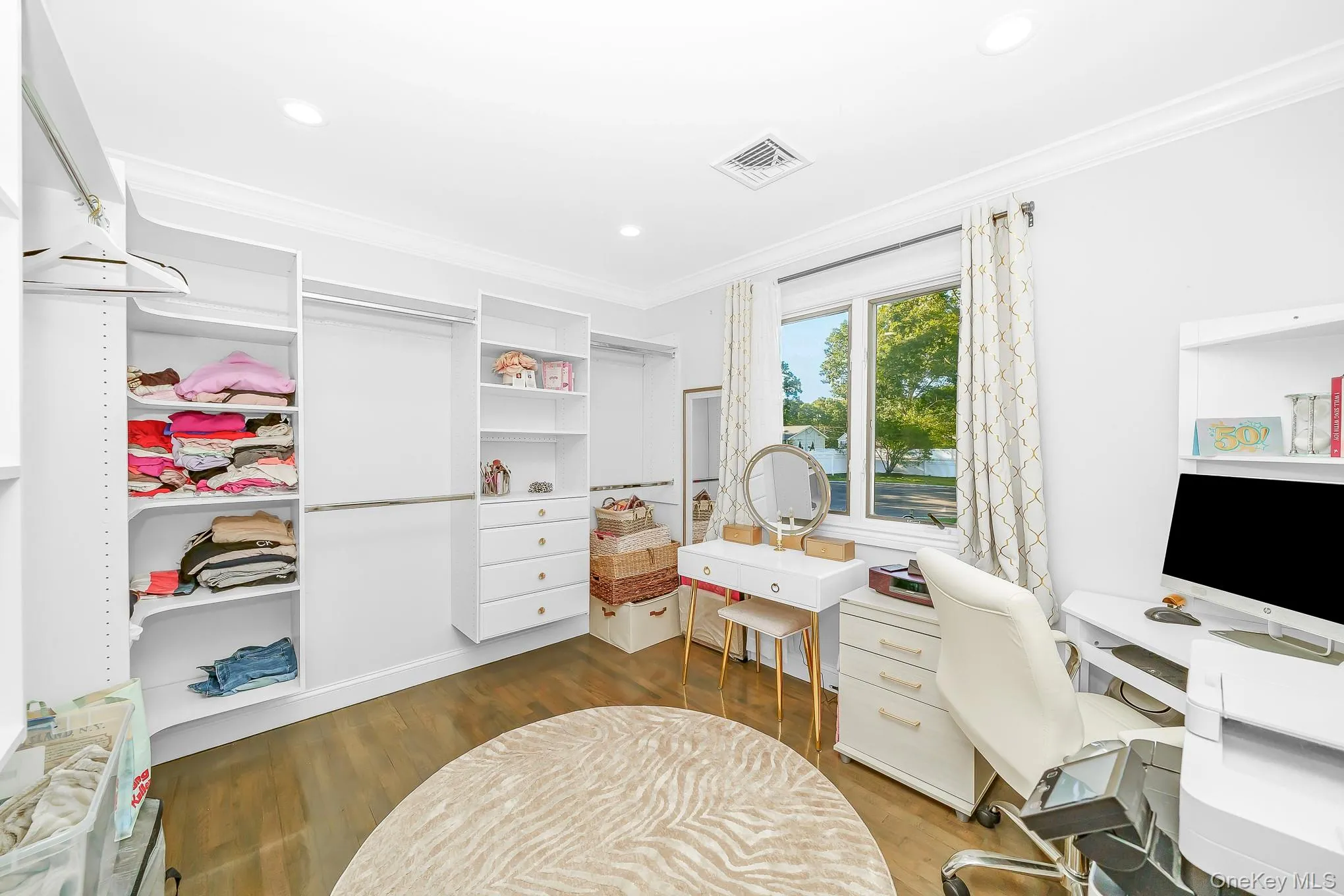 20 Danbury Avenue, Brookhaven, NY, 3 Bedrooms Bedrooms, 8 Rooms Rooms,2 BathroomsBathrooms,Residential,For Rent,Danbury,0,1050340 20 Danbury Avenue, Brookhaven, NY, 3 Bedrooms Bedrooms, 8 Rooms Rooms,2 BathroomsBathrooms,Residential,For Rent,Danbury,0,1050340