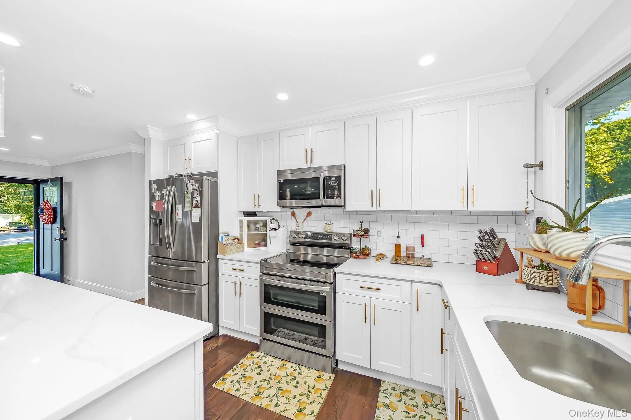 20 Danbury Avenue, Brookhaven, NY, 3 Bedrooms Bedrooms, 8 Rooms Rooms,2 BathroomsBathrooms,Residential,For Rent,Danbury,0,1050340 20 Danbury Avenue, Brookhaven, NY, 3 Bedrooms Bedrooms, 8 Rooms Rooms,2 BathroomsBathrooms,Residential,For Rent,Danbury,0,1050340