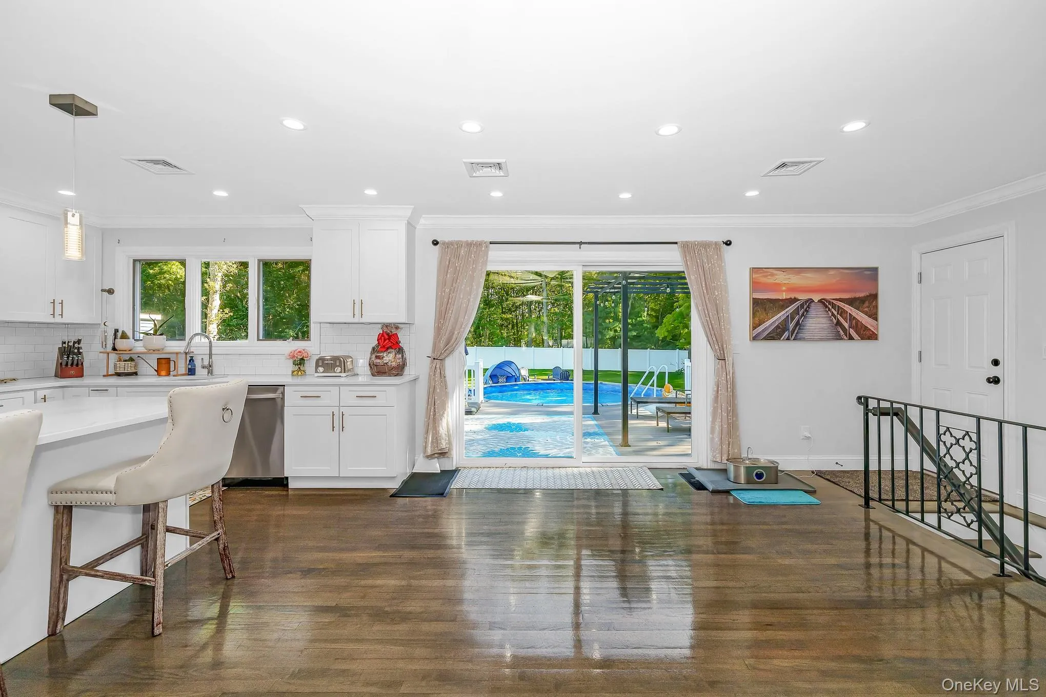 20 Danbury Avenue, Brookhaven, NY, 3 Bedrooms Bedrooms, 8 Rooms Rooms,2 BathroomsBathrooms,Residential,For Rent,Danbury,0,1050340 20 Danbury Avenue, Brookhaven, NY, 3 Bedrooms Bedrooms, 8 Rooms Rooms,2 BathroomsBathrooms,Residential,For Rent,Danbury,0,1050340