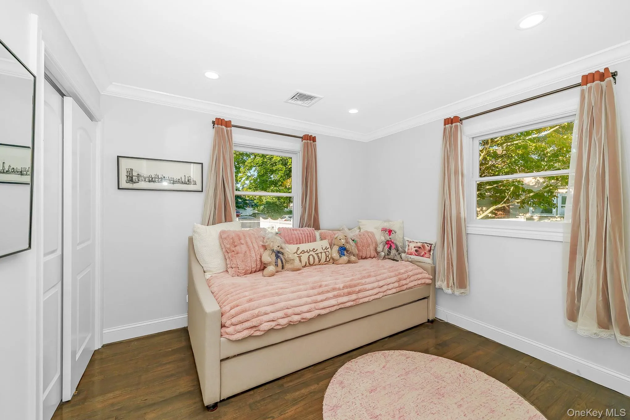 20 Danbury Avenue, Brookhaven, NY, 3 Bedrooms Bedrooms, 8 Rooms Rooms,2 BathroomsBathrooms,Residential,For Rent,Danbury,0,1050340 20 Danbury Avenue, Brookhaven, NY, 3 Bedrooms Bedrooms, 8 Rooms Rooms,2 BathroomsBathrooms,Residential,For Rent,Danbury,0,1050340