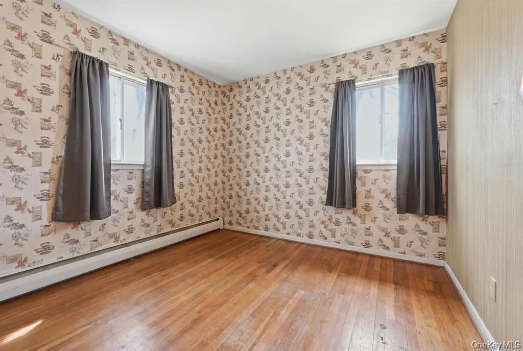 43 Village Lane, Islip, NY, 4 Bedrooms Bedrooms, 7 Rooms Rooms,2 BathroomsBathrooms,Residential,For Rent,Village,0,1050345 43 Village Lane, Islip, NY, 4 Bedrooms Bedrooms, 7 Rooms Rooms,2 BathroomsBathrooms,Residential,For Rent,Village,0,1050345