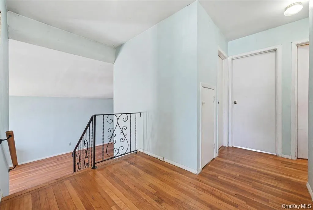 43 Village Lane, Islip, NY, 4 Bedrooms Bedrooms, 7 Rooms Rooms,2 BathroomsBathrooms,Residential,For Rent,Village,0,1050345 43 Village Lane, Islip, NY, 4 Bedrooms Bedrooms, 7 Rooms Rooms,2 BathroomsBathrooms,Residential,For Rent,Village,0,1050345