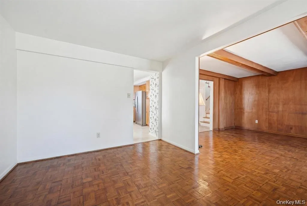 43 Village Lane, Islip, NY, 4 Bedrooms Bedrooms, 7 Rooms Rooms,2 BathroomsBathrooms,Residential,For Rent,Village,0,1050345 43 Village Lane, Islip, NY, 4 Bedrooms Bedrooms, 7 Rooms Rooms,2 BathroomsBathrooms,Residential,For Rent,Village,0,1050345