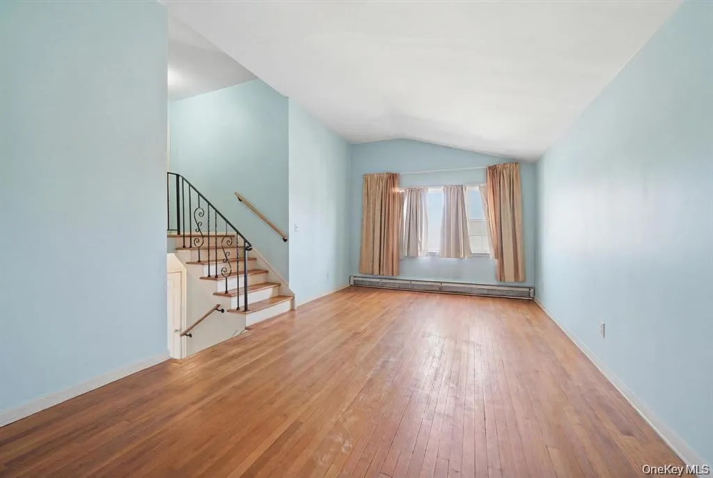 43 Village Lane, Islip, NY, 4 Bedrooms Bedrooms, 7 Rooms Rooms,2 BathroomsBathrooms,Residential,For Rent,Village,0,1050345 43 Village Lane, Islip, NY, 4 Bedrooms Bedrooms, 7 Rooms Rooms,2 BathroomsBathrooms,Residential,For Rent,Village,0,1050345