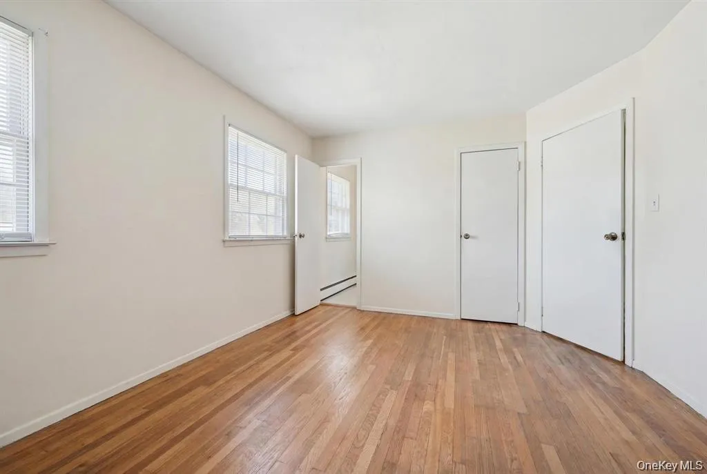 43 Village Lane, Islip, NY, 4 Bedrooms Bedrooms, 7 Rooms Rooms,2 BathroomsBathrooms,Residential,For Rent,Village,0,1050345 43 Village Lane, Islip, NY, 4 Bedrooms Bedrooms, 7 Rooms Rooms,2 BathroomsBathrooms,Residential,For Rent,Village,0,1050345
