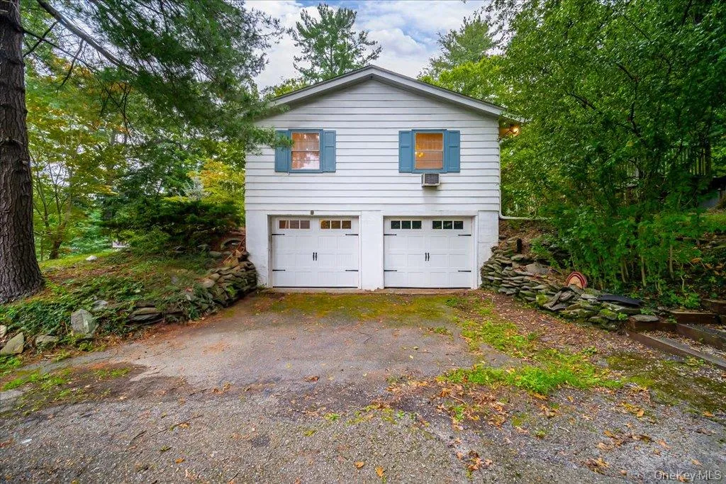 29 Brothers Road, Wappinger, NY, 2 Bedrooms Bedrooms, 8 Rooms Rooms,2 BathroomsBathrooms,Residential,For Rent,Brothers,0,1050353 29 Brothers Road, Wappinger, NY, 2 Bedrooms Bedrooms, 8 Rooms Rooms,2 BathroomsBathrooms,Residential,For Rent,Brothers,0,1050353