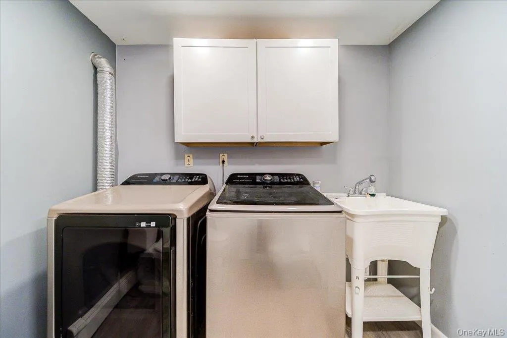 29 Brothers Road, Wappinger, NY, 2 Bedrooms Bedrooms, 8 Rooms Rooms,2 BathroomsBathrooms,Residential,For Rent,Brothers,0,1050353 29 Brothers Road, Wappinger, NY, 2 Bedrooms Bedrooms, 8 Rooms Rooms,2 BathroomsBathrooms,Residential,For Rent,Brothers,0,1050353