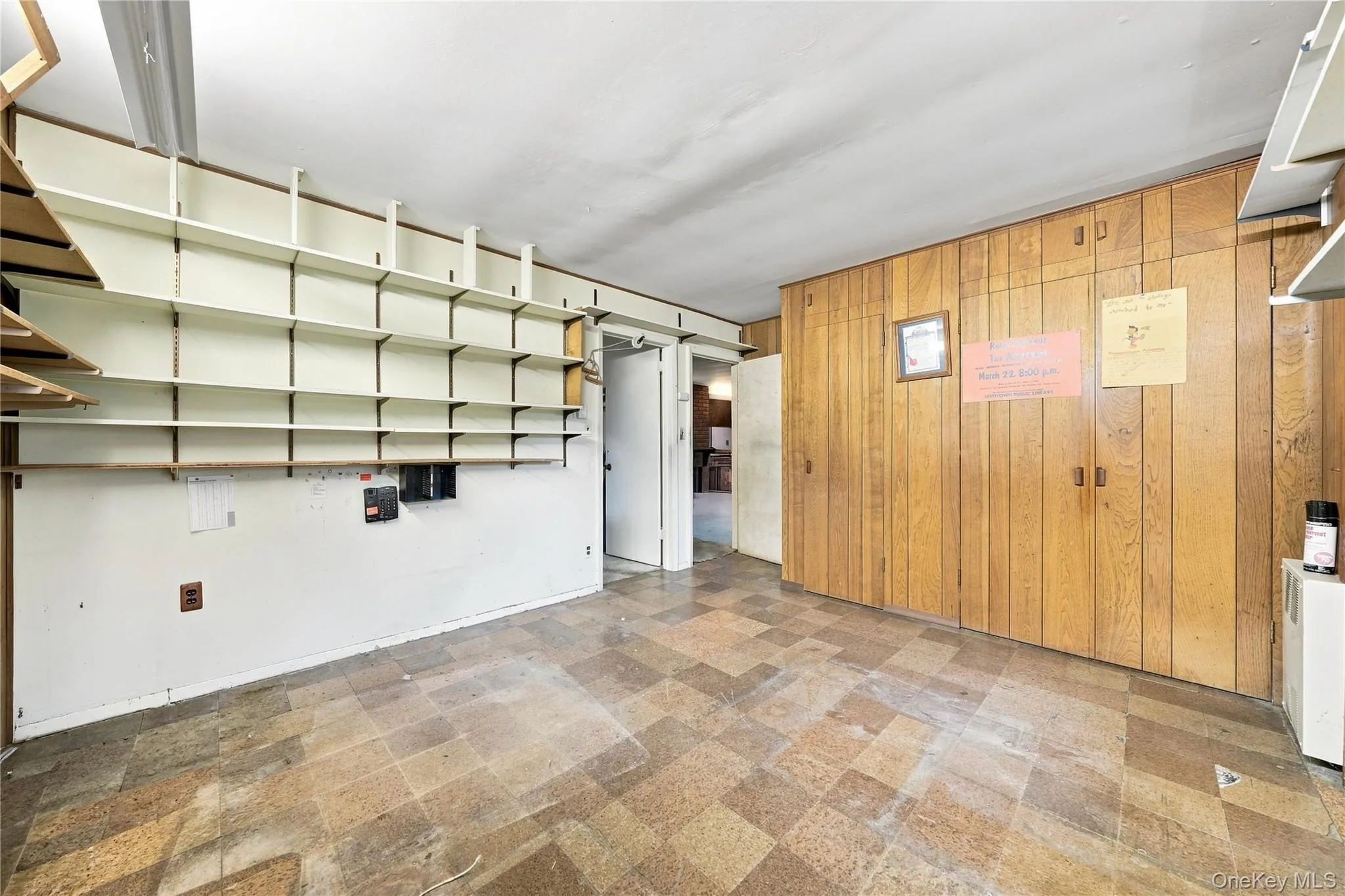 75 Weaving Lane, Hempstead, NY, 4 Bedrooms Bedrooms, 9 Rooms Rooms,2 BathroomsBathrooms,Residential,For Rent,Weaving,0,1050355 75 Weaving Lane, Hempstead, NY, 4 Bedrooms Bedrooms, 9 Rooms Rooms,2 BathroomsBathrooms,Residential,For Rent,Weaving,0,1050355