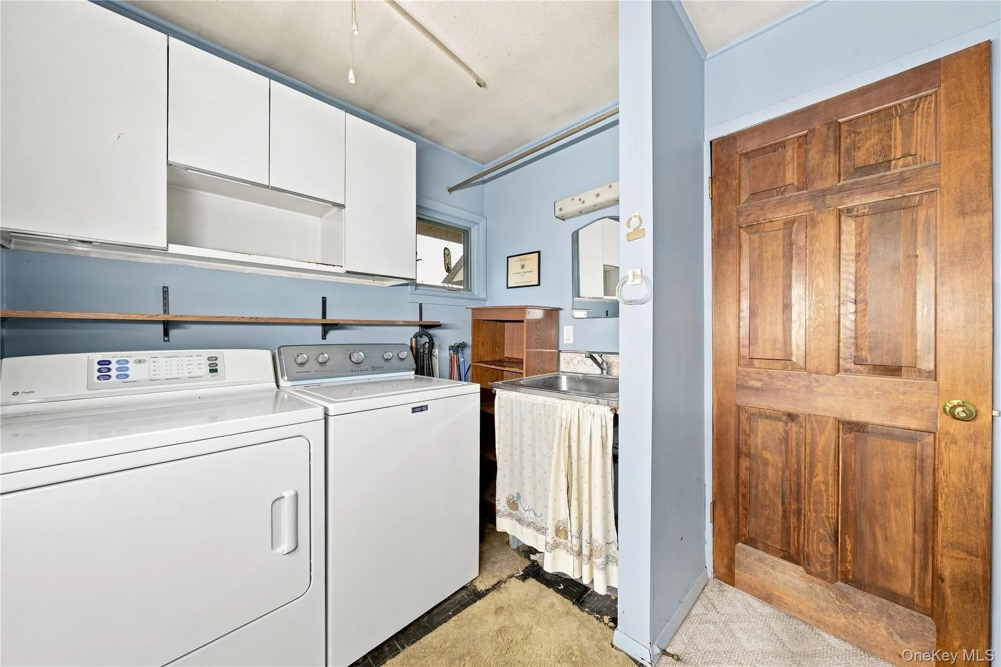 75 Weaving Lane, Hempstead, NY, 4 Bedrooms Bedrooms, 9 Rooms Rooms,2 BathroomsBathrooms,Residential,For Rent,Weaving,0,1050355 75 Weaving Lane, Hempstead, NY, 4 Bedrooms Bedrooms, 9 Rooms Rooms,2 BathroomsBathrooms,Residential,For Rent,Weaving,0,1050355
