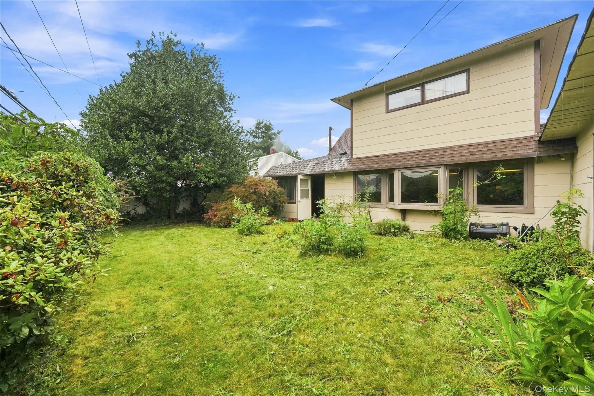 75 Weaving Lane, Hempstead, NY, 4 Bedrooms Bedrooms, 9 Rooms Rooms,2 BathroomsBathrooms,Residential,For Rent,Weaving,0,1050355 75 Weaving Lane, Hempstead, NY, 4 Bedrooms Bedrooms, 9 Rooms Rooms,2 BathroomsBathrooms,Residential,For Rent,Weaving,0,1050355