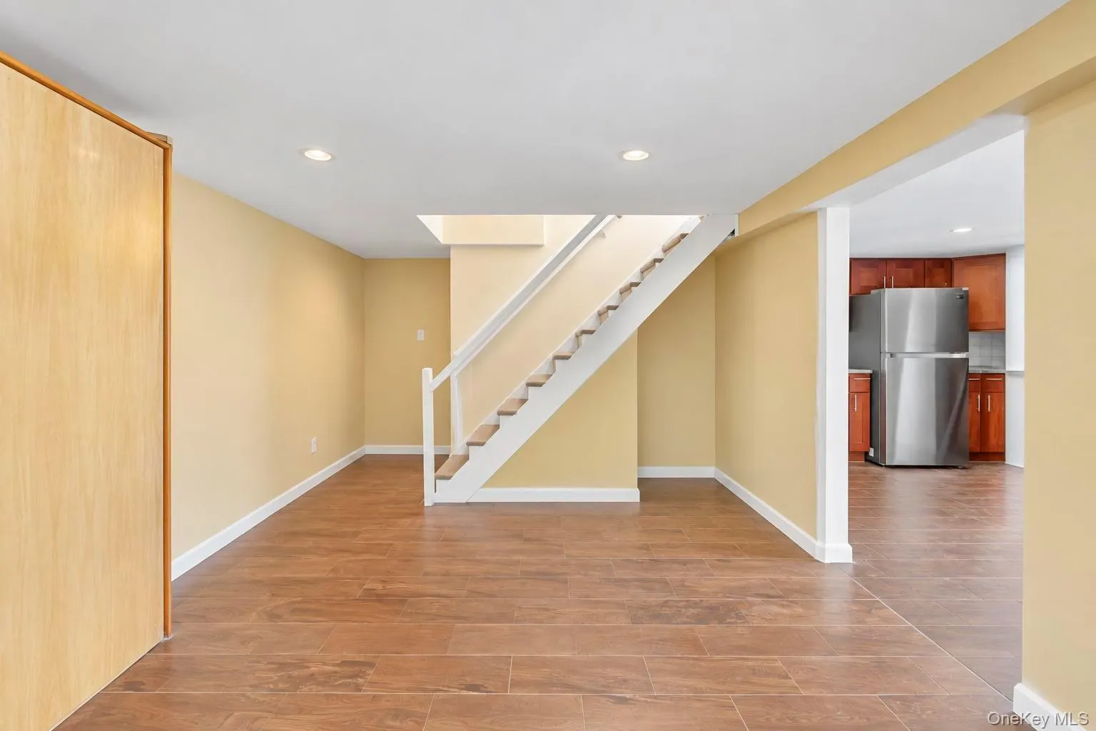 27 Colony Street, Oyster Bay, NY, 4 Bedrooms Bedrooms, 8 Rooms Rooms,2 BathroomsBathrooms,Residential,For Rent,Colony,0,1050357 27 Colony Street, Oyster Bay, NY, 4 Bedrooms Bedrooms, 8 Rooms Rooms,2 BathroomsBathrooms,Residential,For Rent,Colony,0,1050357