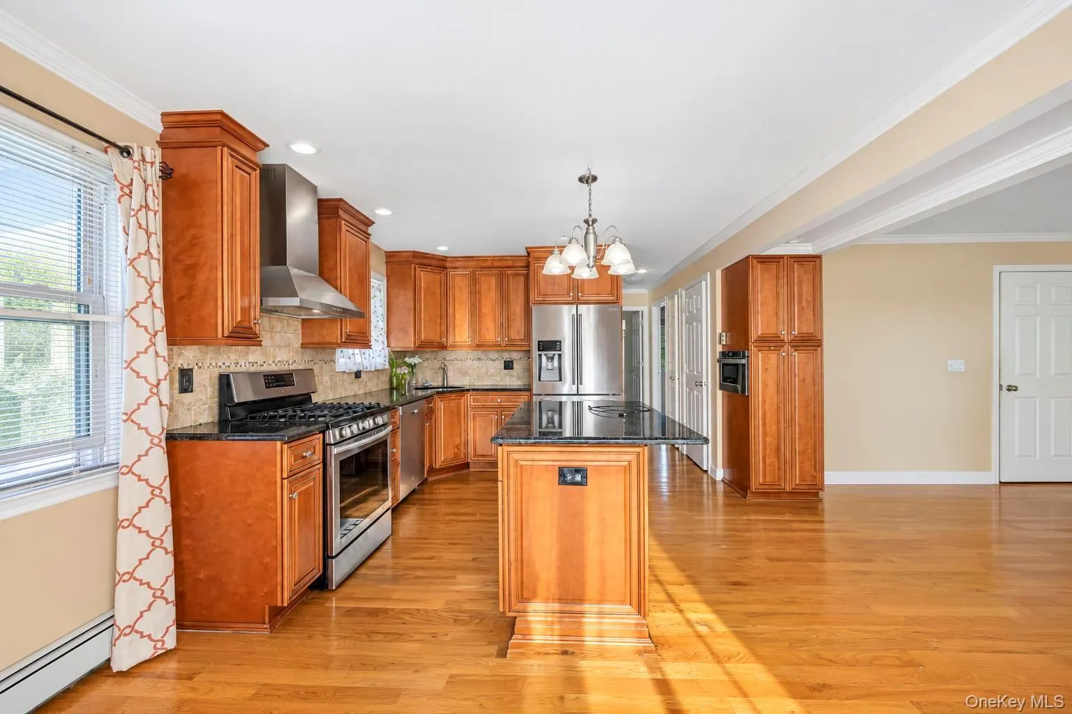 27 Colony Street, Oyster Bay, NY, 4 Bedrooms Bedrooms, 8 Rooms Rooms,2 BathroomsBathrooms,Residential,For Rent,Colony,0,1050357 27 Colony Street, Oyster Bay, NY, 4 Bedrooms Bedrooms, 8 Rooms Rooms,2 BathroomsBathrooms,Residential,For Rent,Colony,0,1050357