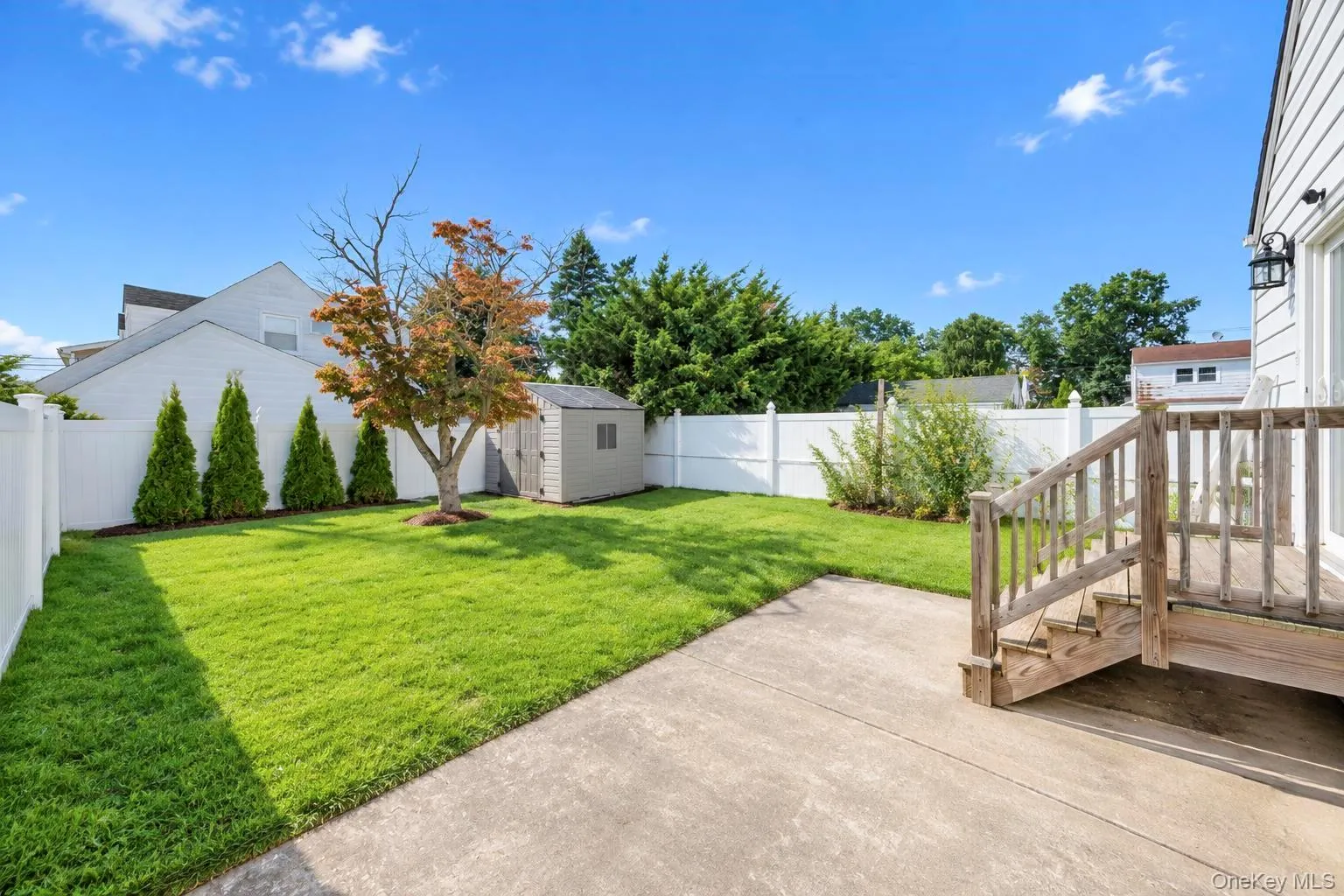 27 Colony Street, Oyster Bay, NY, 4 Bedrooms Bedrooms, 8 Rooms Rooms,2 BathroomsBathrooms,Residential,For Rent,Colony,0,1050357 27 Colony Street, Oyster Bay, NY, 4 Bedrooms Bedrooms, 8 Rooms Rooms,2 BathroomsBathrooms,Residential,For Rent,Colony,0,1050357