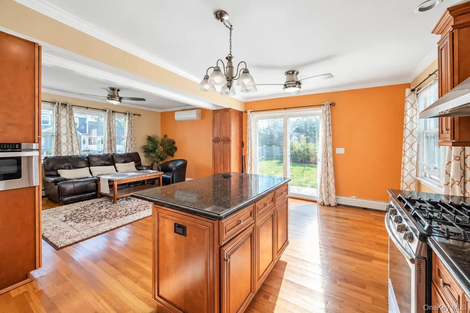 27 Colony Street, Oyster Bay, NY, 4 Bedrooms Bedrooms, 8 Rooms Rooms,2 BathroomsBathrooms,Residential,For Rent,Colony,0,1050357 27 Colony Street, Oyster Bay, NY, 4 Bedrooms Bedrooms, 8 Rooms Rooms,2 BathroomsBathrooms,Residential,For Rent,Colony,0,1050357
