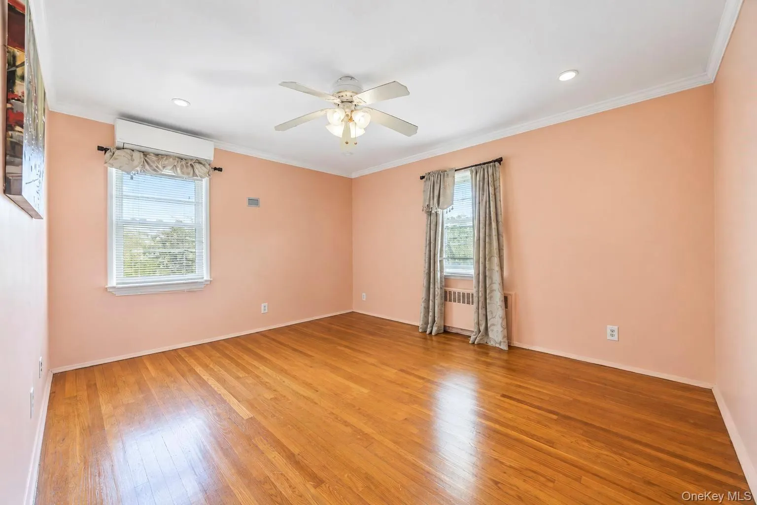 27 Colony Street, Oyster Bay, NY, 4 Bedrooms Bedrooms, 8 Rooms Rooms,2 BathroomsBathrooms,Residential,For Rent,Colony,0,1050357 27 Colony Street, Oyster Bay, NY, 4 Bedrooms Bedrooms, 8 Rooms Rooms,2 BathroomsBathrooms,Residential,For Rent,Colony,0,1050357