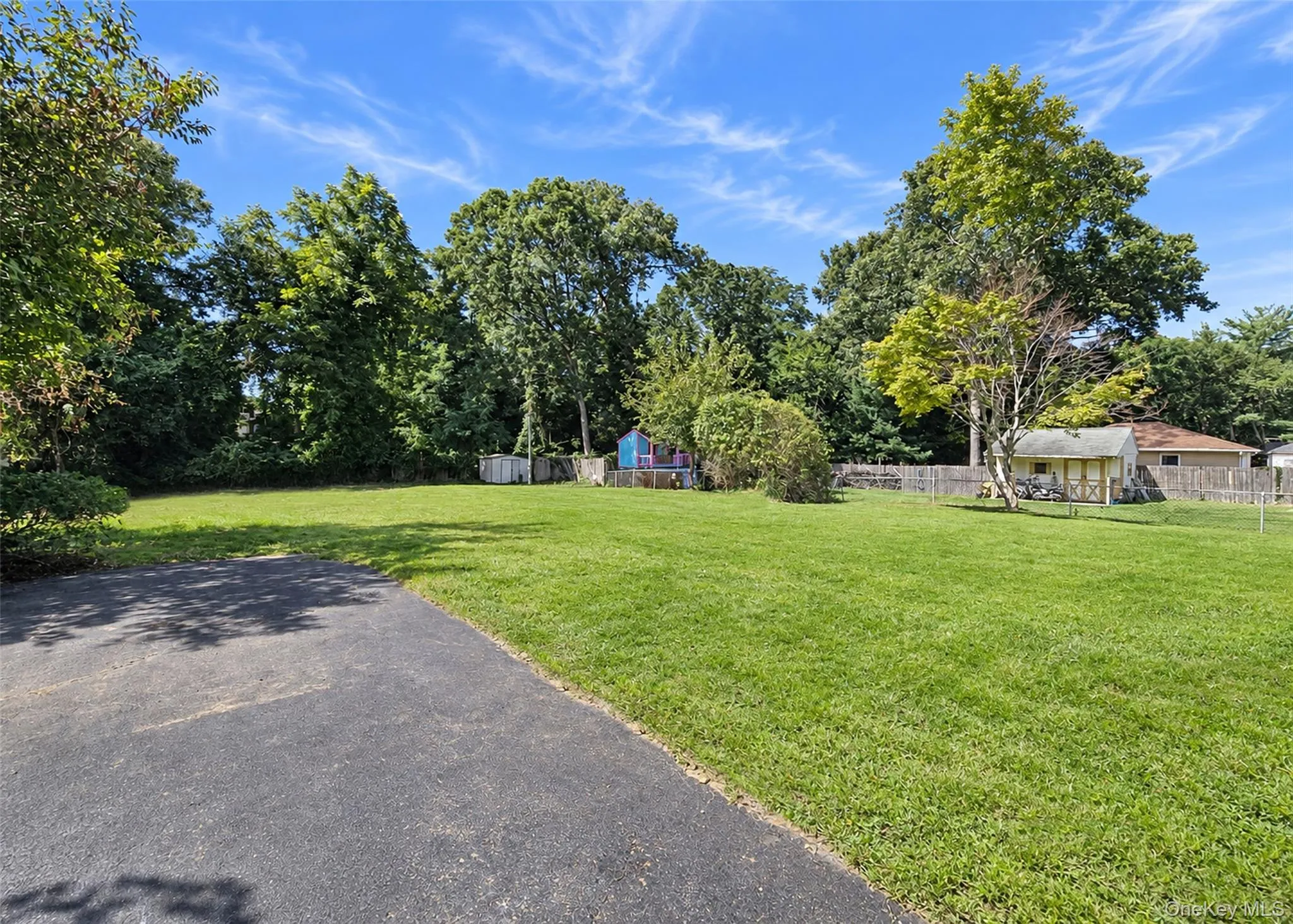 80 Carroll Avenue, Brookhaven, NY, 3 Bedrooms Bedrooms, 5 Rooms Rooms,2 BathroomsBathrooms,Residential,For Rent,Carroll,0,1050359 80 Carroll Avenue, Brookhaven, NY, 3 Bedrooms Bedrooms, 5 Rooms Rooms,2 BathroomsBathrooms,Residential,For Rent,Carroll,0,1050359