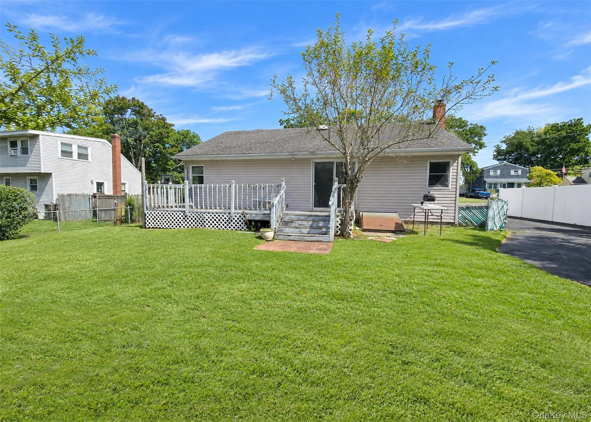 80 Carroll Avenue, Brookhaven, NY, 3 Bedrooms Bedrooms, 5 Rooms Rooms,2 BathroomsBathrooms,Residential,For Rent,Carroll,0,1050359 80 Carroll Avenue, Brookhaven, NY, 3 Bedrooms Bedrooms, 5 Rooms Rooms,2 BathroomsBathrooms,Residential,For Rent,Carroll,0,1050359