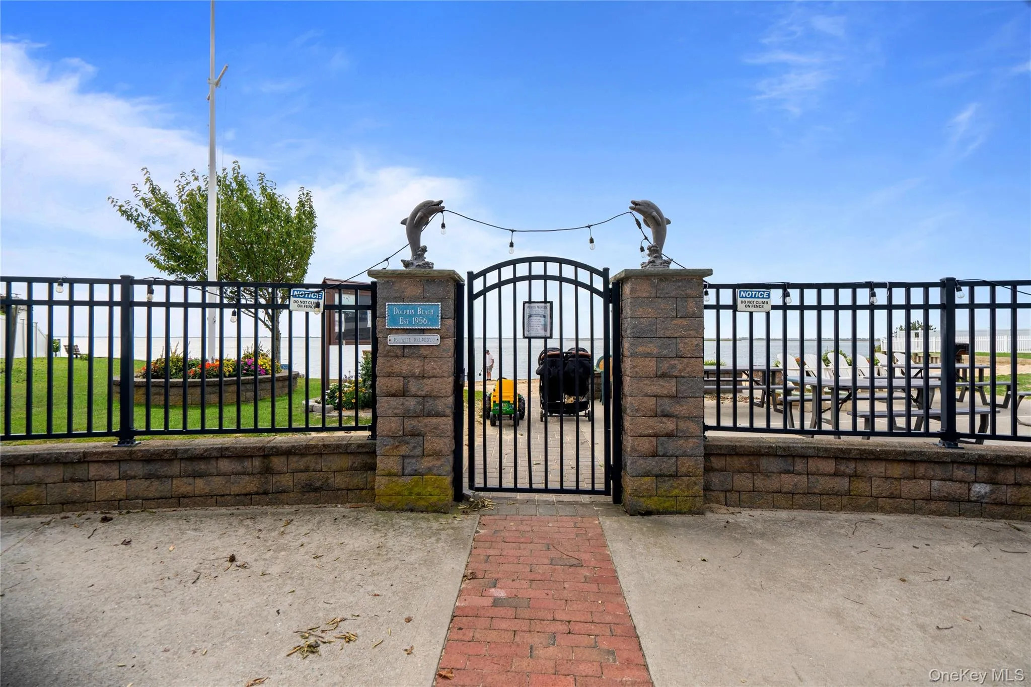 50 Marie Place, Oyster Bay, NY, 3 Bedrooms Bedrooms, 7 Rooms Rooms,2 BathroomsBathrooms,Residential,For Rent,Marie,0,1050363 50 Marie Place, Oyster Bay, NY, 3 Bedrooms Bedrooms, 7 Rooms Rooms,2 BathroomsBathrooms,Residential,For Rent,Marie,0,1050363