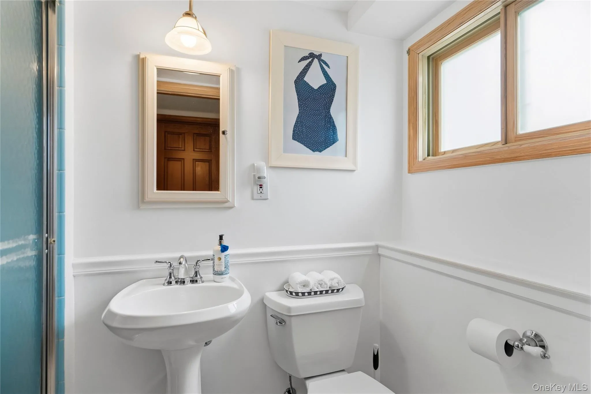 50 Marie Place, Oyster Bay, NY, 3 Bedrooms Bedrooms, 7 Rooms Rooms,2 BathroomsBathrooms,Residential,For Rent,Marie,0,1050363 50 Marie Place, Oyster Bay, NY, 3 Bedrooms Bedrooms, 7 Rooms Rooms,2 BathroomsBathrooms,Residential,For Rent,Marie,0,1050363