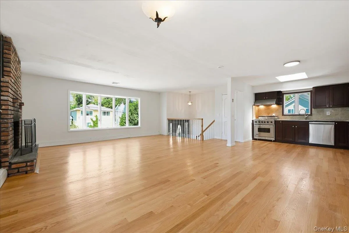 6 Adam Road, Oyster Bay, NY, 4 Bedrooms Bedrooms, 8 Rooms Rooms,2 BathroomsBathrooms,Residential,For Rent,Adam,0,1050365 6 Adam Road, Oyster Bay, NY, 4 Bedrooms Bedrooms, 8 Rooms Rooms,2 BathroomsBathrooms,Residential,For Rent,Adam,0,1050365