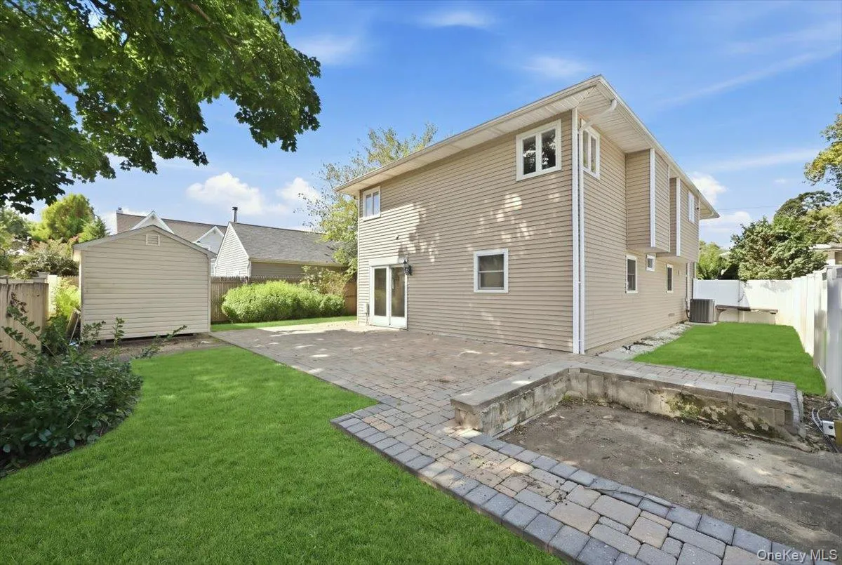 6 Adam Road, Oyster Bay, NY, 4 Bedrooms Bedrooms, 8 Rooms Rooms,2 BathroomsBathrooms,Residential,For Rent,Adam,0,1050365 6 Adam Road, Oyster Bay, NY, 4 Bedrooms Bedrooms, 8 Rooms Rooms,2 BathroomsBathrooms,Residential,For Rent,Adam,0,1050365