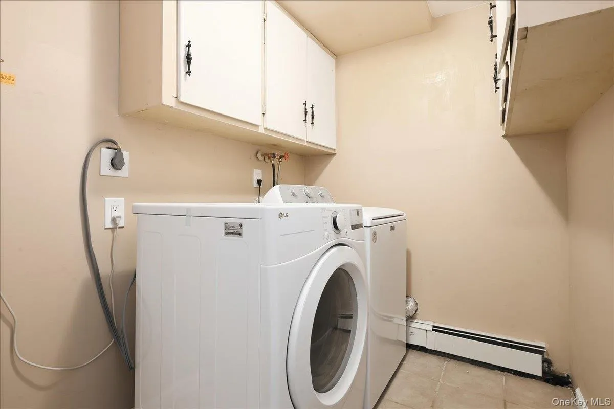 6 Adam Road, Oyster Bay, NY, 4 Bedrooms Bedrooms, 8 Rooms Rooms,2 BathroomsBathrooms,Residential,For Rent,Adam,0,1050365 6 Adam Road, Oyster Bay, NY, 4 Bedrooms Bedrooms, 8 Rooms Rooms,2 BathroomsBathrooms,Residential,For Rent,Adam,0,1050365