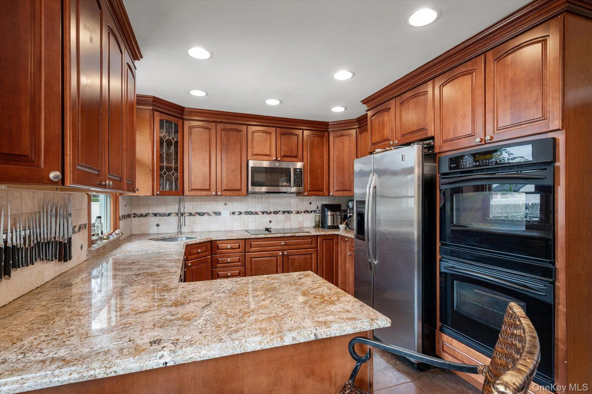3060 Shore Drive, Hempstead, NY, 5 Bedrooms Bedrooms, 13 Rooms Rooms,2 BathroomsBathrooms,Residential,For Rent,Shore,0,1050366 3060 Shore Drive, Hempstead, NY, 5 Bedrooms Bedrooms, 13 Rooms Rooms,2 BathroomsBathrooms,Residential,For Rent,Shore,0,1050366