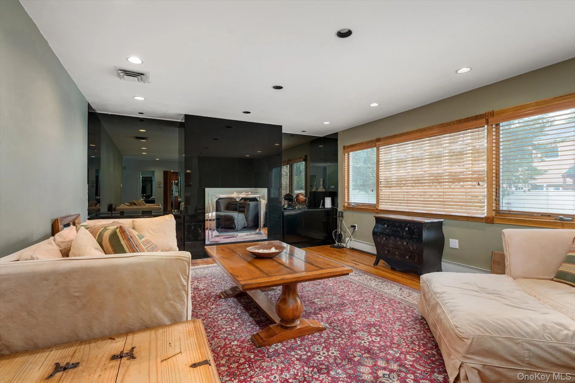 3060 Shore Drive, Hempstead, NY, 5 Bedrooms Bedrooms, 13 Rooms Rooms,2 BathroomsBathrooms,Residential,For Rent,Shore,0,1050366 3060 Shore Drive, Hempstead, NY, 5 Bedrooms Bedrooms, 13 Rooms Rooms,2 BathroomsBathrooms,Residential,For Rent,Shore,0,1050366