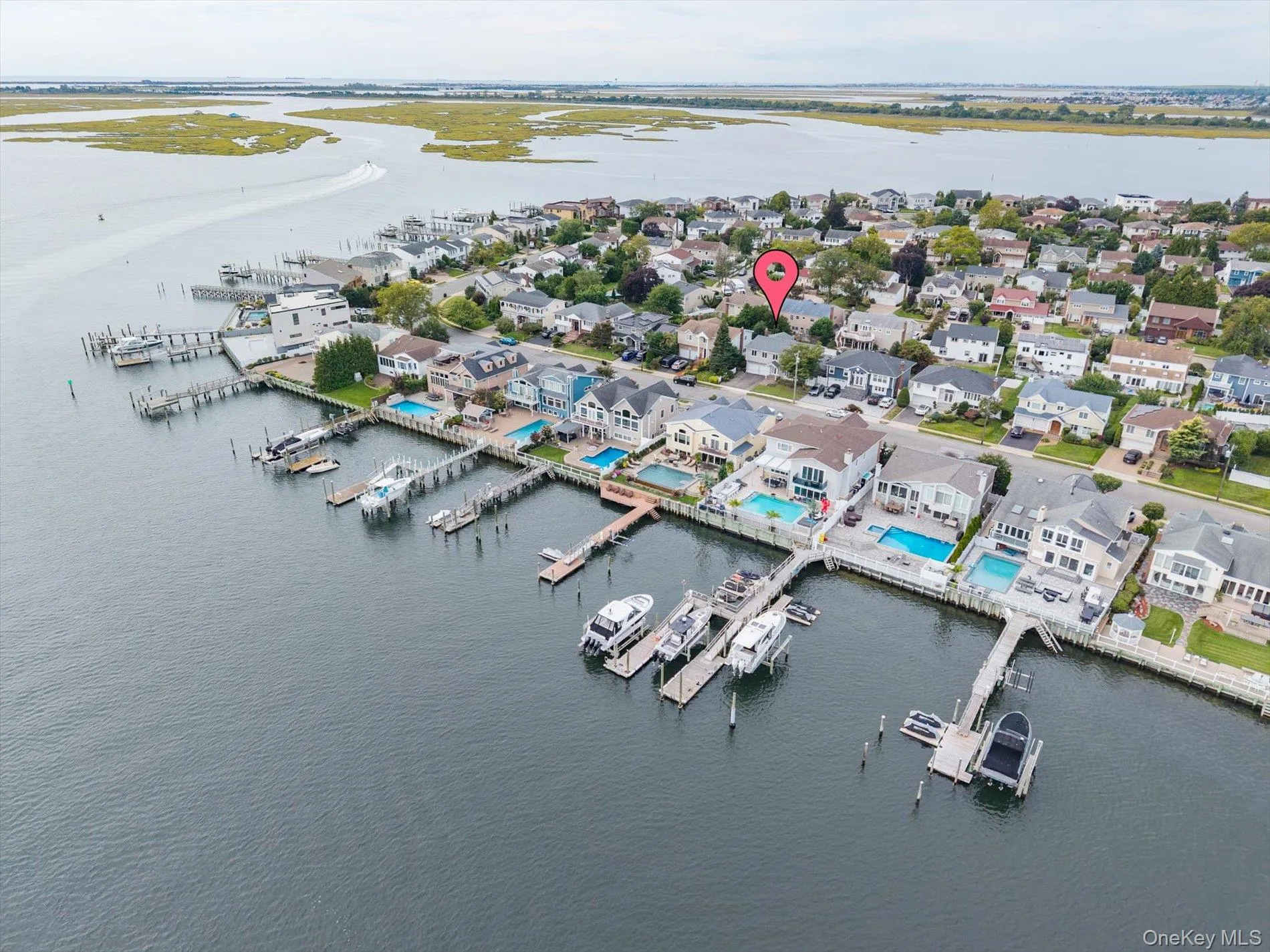 3060 Shore Drive, Hempstead, NY, 5 Bedrooms Bedrooms, 13 Rooms Rooms,2 BathroomsBathrooms,Residential,For Rent,Shore,0,1050366 3060 Shore Drive, Hempstead, NY, 5 Bedrooms Bedrooms, 13 Rooms Rooms,2 BathroomsBathrooms,Residential,For Rent,Shore,0,1050366