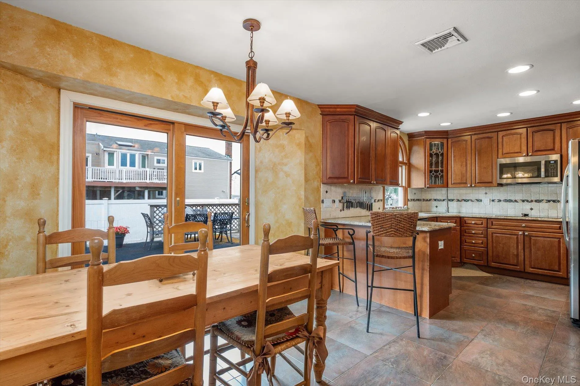 3060 Shore Drive, Hempstead, NY, 5 Bedrooms Bedrooms, 13 Rooms Rooms,2 BathroomsBathrooms,Residential,For Rent,Shore,0,1050366 3060 Shore Drive, Hempstead, NY, 5 Bedrooms Bedrooms, 13 Rooms Rooms,2 BathroomsBathrooms,Residential,For Rent,Shore,0,1050366