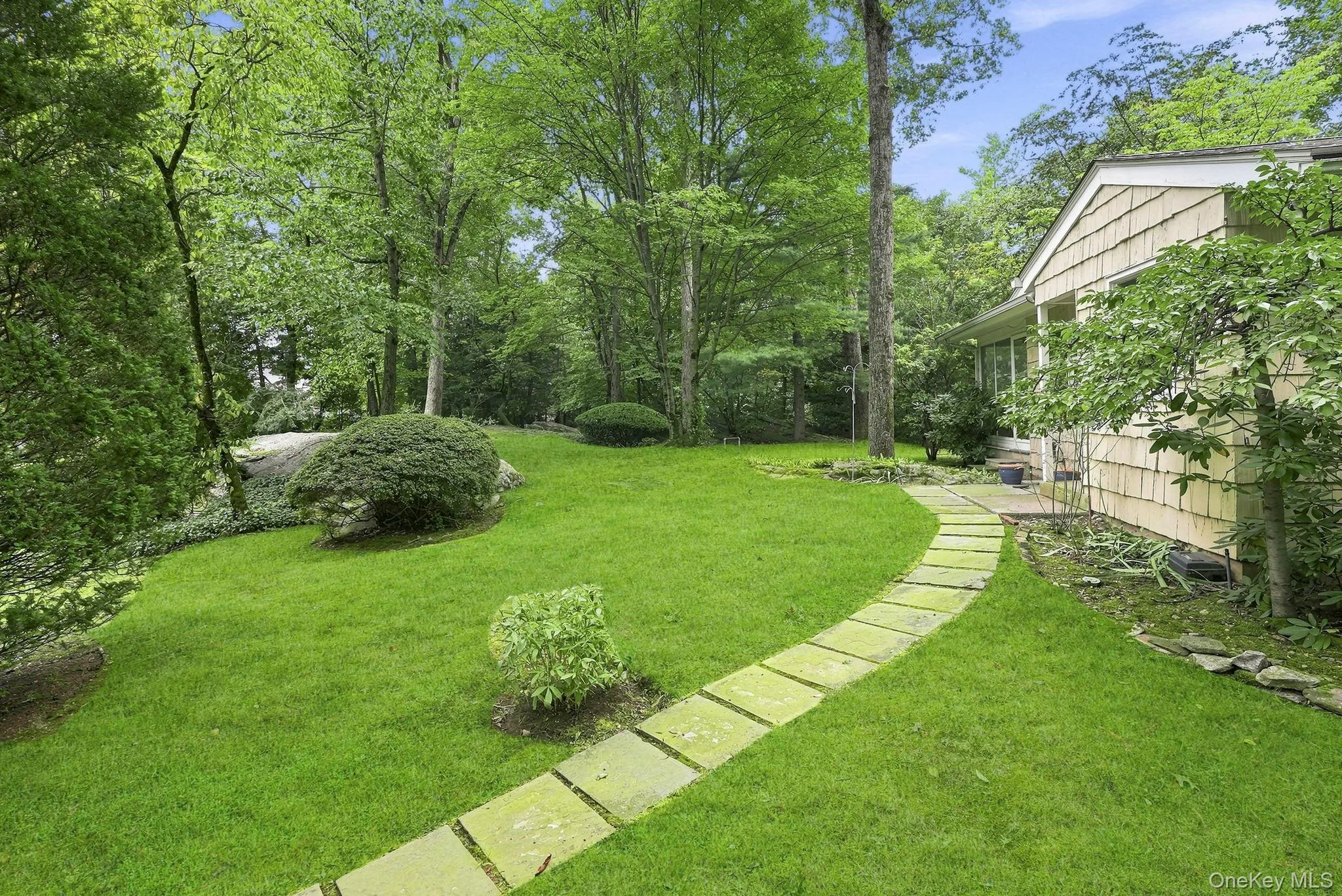 21 Seely Place, Greenburgh, NY, 4 Bedrooms Bedrooms, 7 Rooms Rooms,2 BathroomsBathrooms,Residential,For Rent,Seely,0,1050370 21 Seely Place, Greenburgh, NY, 4 Bedrooms Bedrooms, 7 Rooms Rooms,2 BathroomsBathrooms,Residential,For Rent,Seely,0,1050370