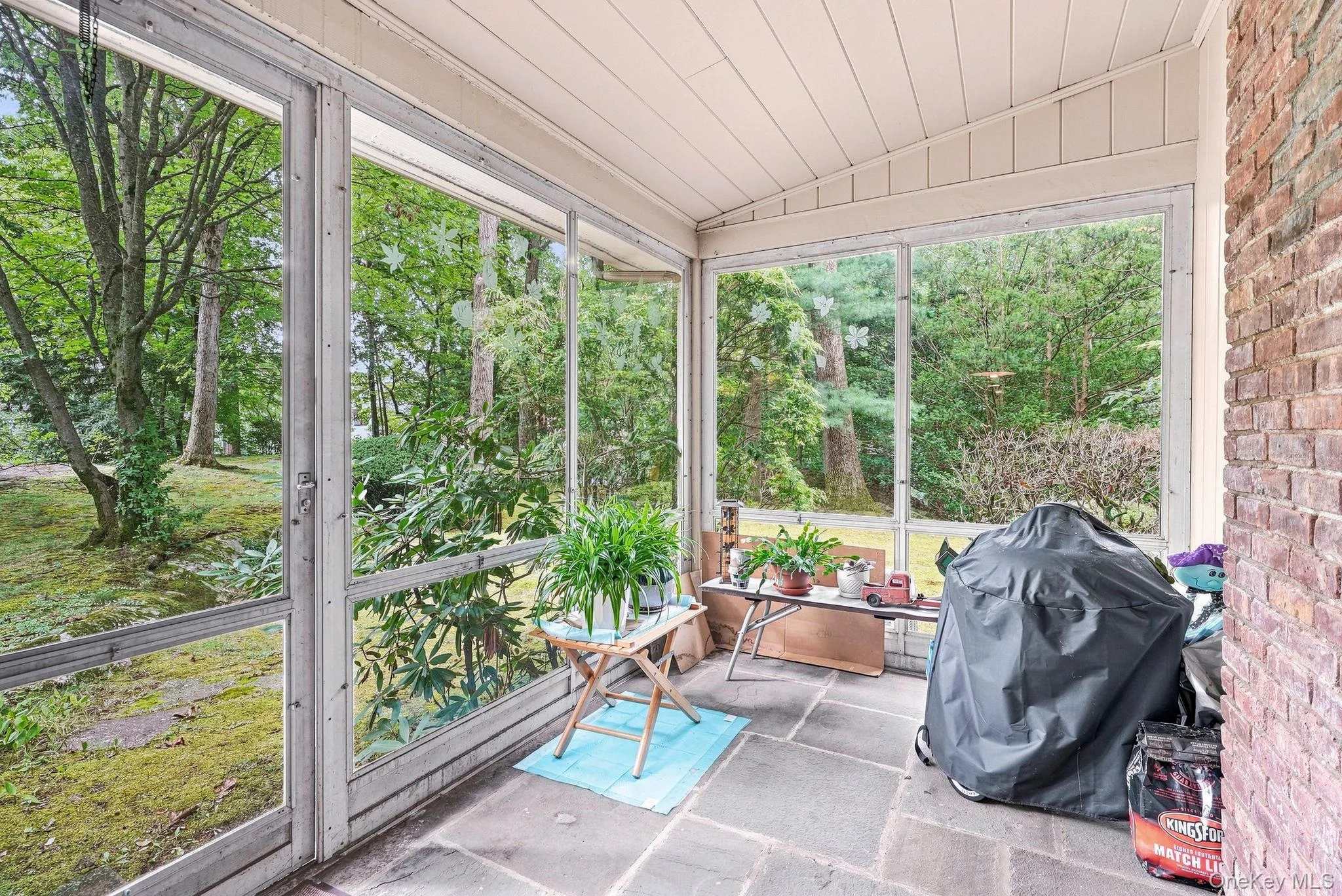 21 Seely Place, Greenburgh, NY, 4 Bedrooms Bedrooms, 7 Rooms Rooms,2 BathroomsBathrooms,Residential,For Rent,Seely,0,1050370 21 Seely Place, Greenburgh, NY, 4 Bedrooms Bedrooms, 7 Rooms Rooms,2 BathroomsBathrooms,Residential,For Rent,Seely,0,1050370