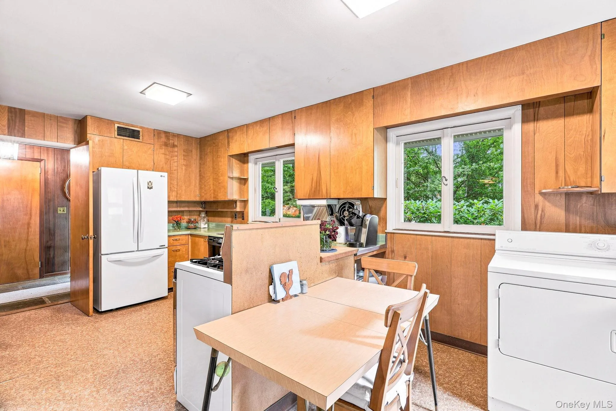 21 Seely Place, Greenburgh, NY, 4 Bedrooms Bedrooms, 7 Rooms Rooms,2 BathroomsBathrooms,Residential,For Rent,Seely,0,1050370 21 Seely Place, Greenburgh, NY, 4 Bedrooms Bedrooms, 7 Rooms Rooms,2 BathroomsBathrooms,Residential,For Rent,Seely,0,1050370