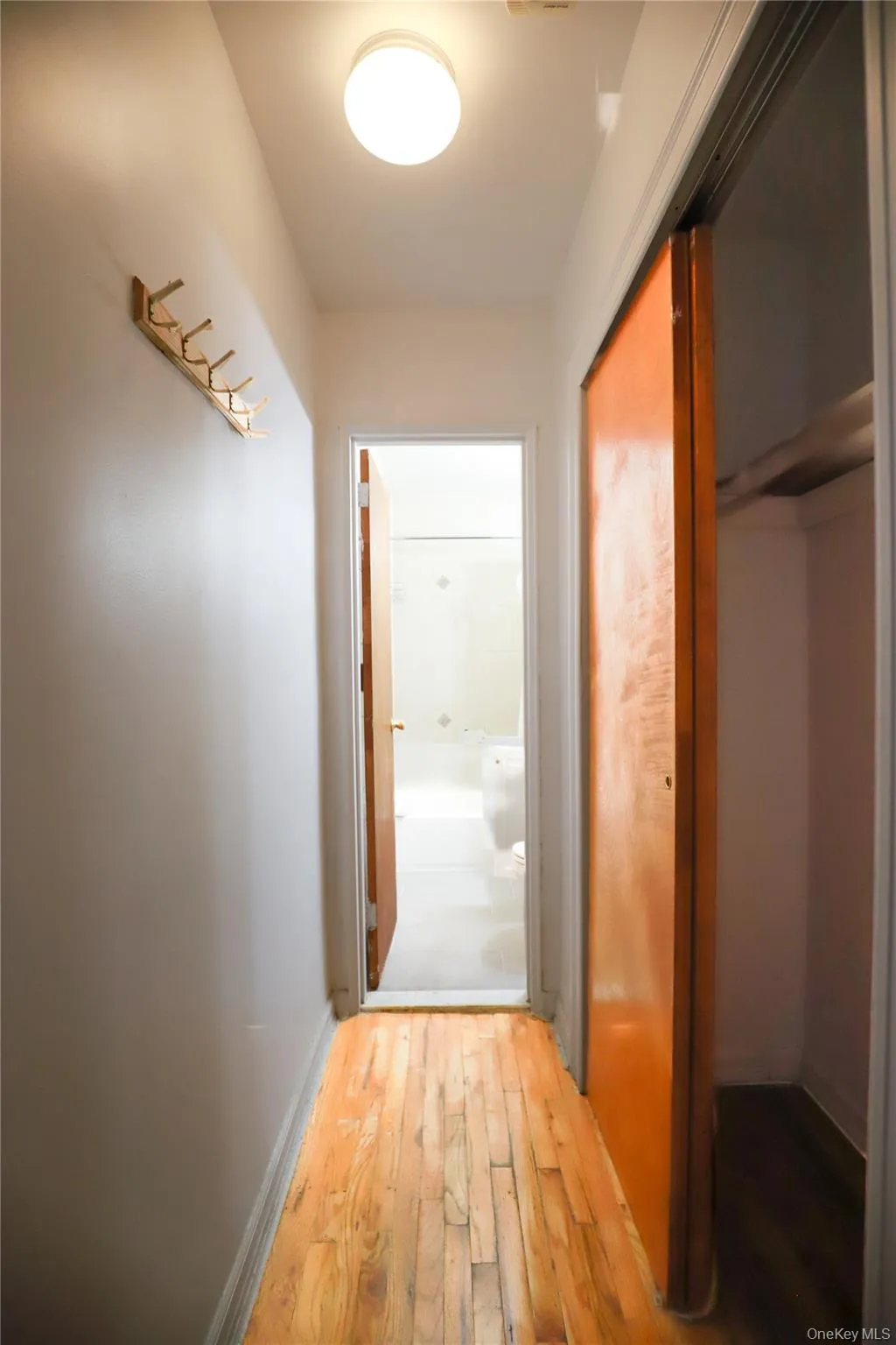 53-11 90th Street, New York, NY, 3 Rooms Rooms,1 BathroomBathrooms,Residential,For Rent,90th,0,1050372 53-11 90th Street, New York, NY, 3 Rooms Rooms,1 BathroomBathrooms,Residential,For Rent,90th,0,1050372