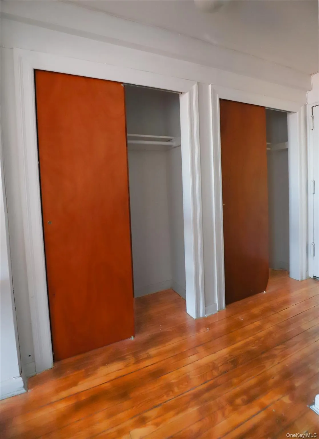 53-11 90th Street, New York, NY, 3 Rooms Rooms,1 BathroomBathrooms,Residential,For Rent,90th,0,1050372 53-11 90th Street, New York, NY, 3 Rooms Rooms,1 BathroomBathrooms,Residential,For Rent,90th,0,1050372