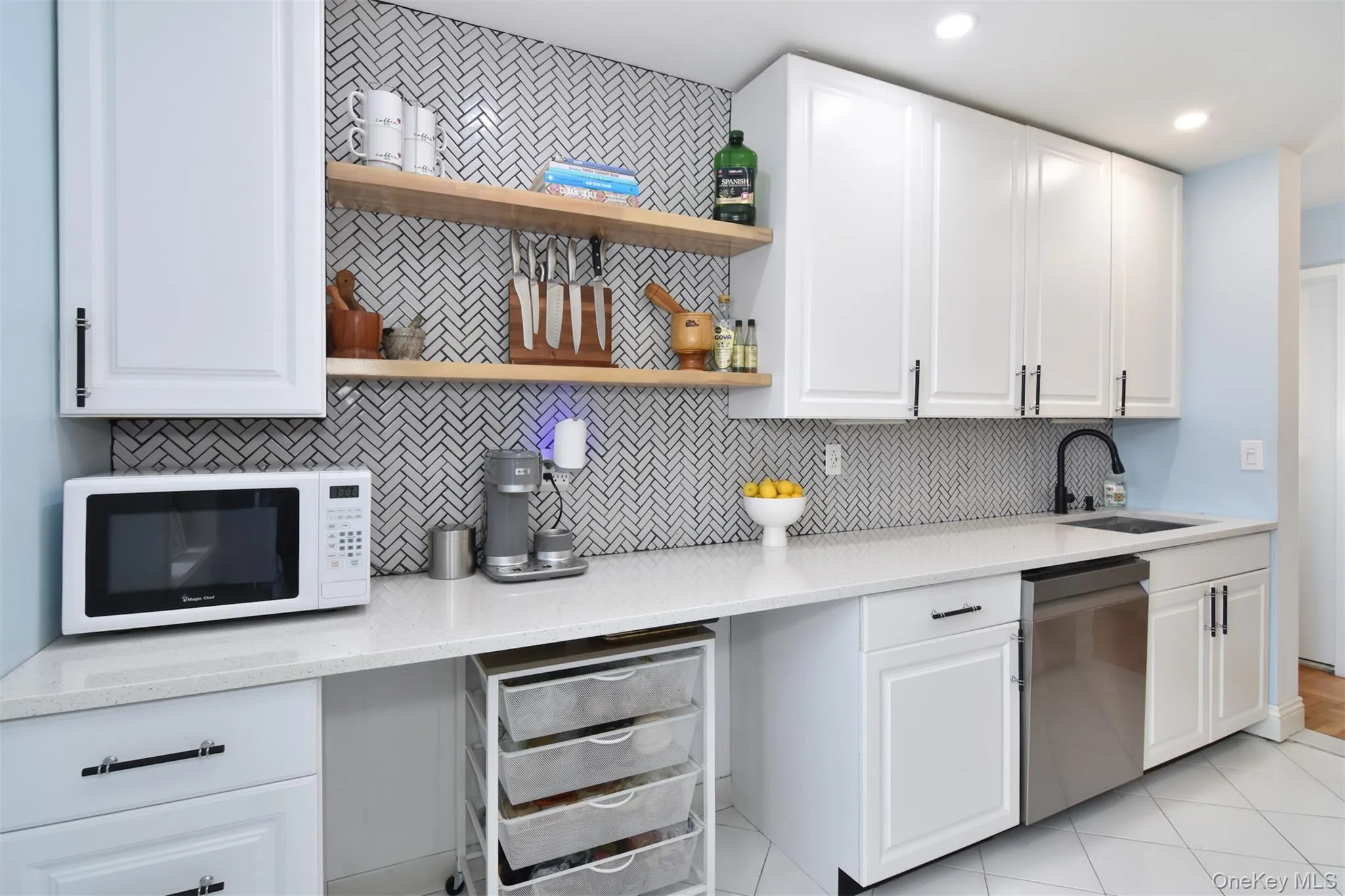 499 N. Broadway, White Plains, NY, 2 Bedrooms Bedrooms, 4 Rooms Rooms,2 BathroomsBathrooms,Residential,For Rent,N. Broadway,0,1050376 499 N. Broadway, White Plains, NY, 2 Bedrooms Bedrooms, 4 Rooms Rooms,2 BathroomsBathrooms,Residential,For Rent,N. Broadway,0,1050376