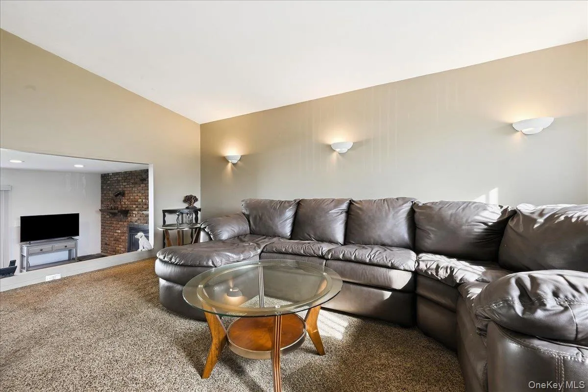 2872 Bayview Avenue, Hempstead, NY, 4 Bedrooms Bedrooms, 9 Rooms Rooms,2 BathroomsBathrooms,Residential,For Rent,Bayview,0,1050377 2872 Bayview Avenue, Hempstead, NY, 4 Bedrooms Bedrooms, 9 Rooms Rooms,2 BathroomsBathrooms,Residential,For Rent,Bayview,0,1050377