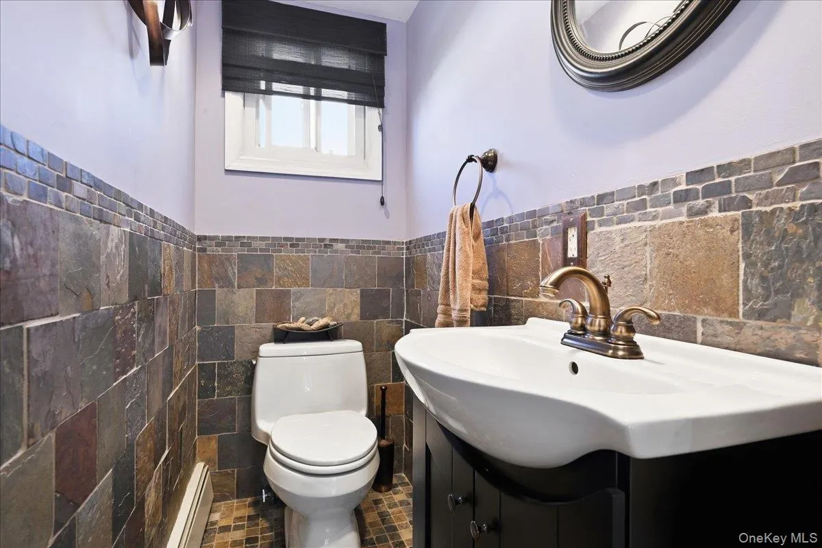2872 Bayview Avenue, Hempstead, NY, 4 Bedrooms Bedrooms, 9 Rooms Rooms,2 BathroomsBathrooms,Residential,For Rent,Bayview,0,1050377 2872 Bayview Avenue, Hempstead, NY, 4 Bedrooms Bedrooms, 9 Rooms Rooms,2 BathroomsBathrooms,Residential,For Rent,Bayview,0,1050377