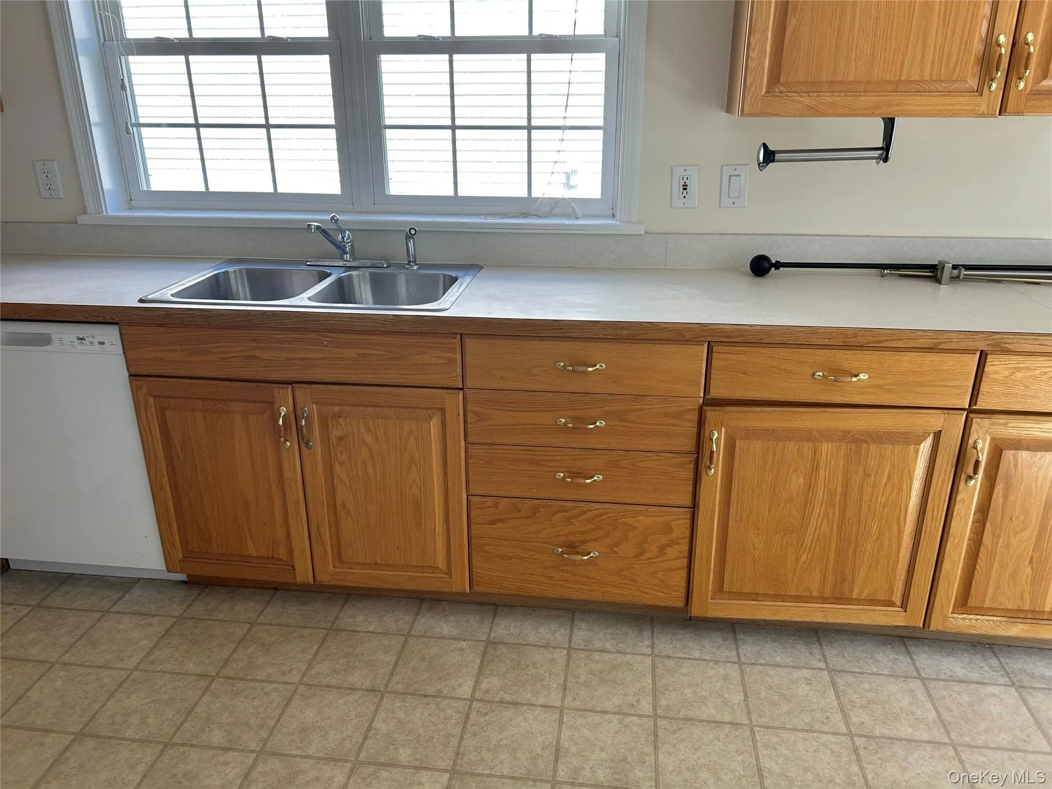 30 Woodside Avenue, Harrison, NY, 3 Bedroom Bedrooms, 5 Room Rooms,1 BathroomBathrooms,Residential Lease,For Rent,Woodside,0,1050378 30 Woodside Avenue, Harrison, NY, 3 Bedroom Bedrooms, 5 Room Rooms,1 BathroomBathrooms,Residential Lease,For Rent,Woodside,0,1050378